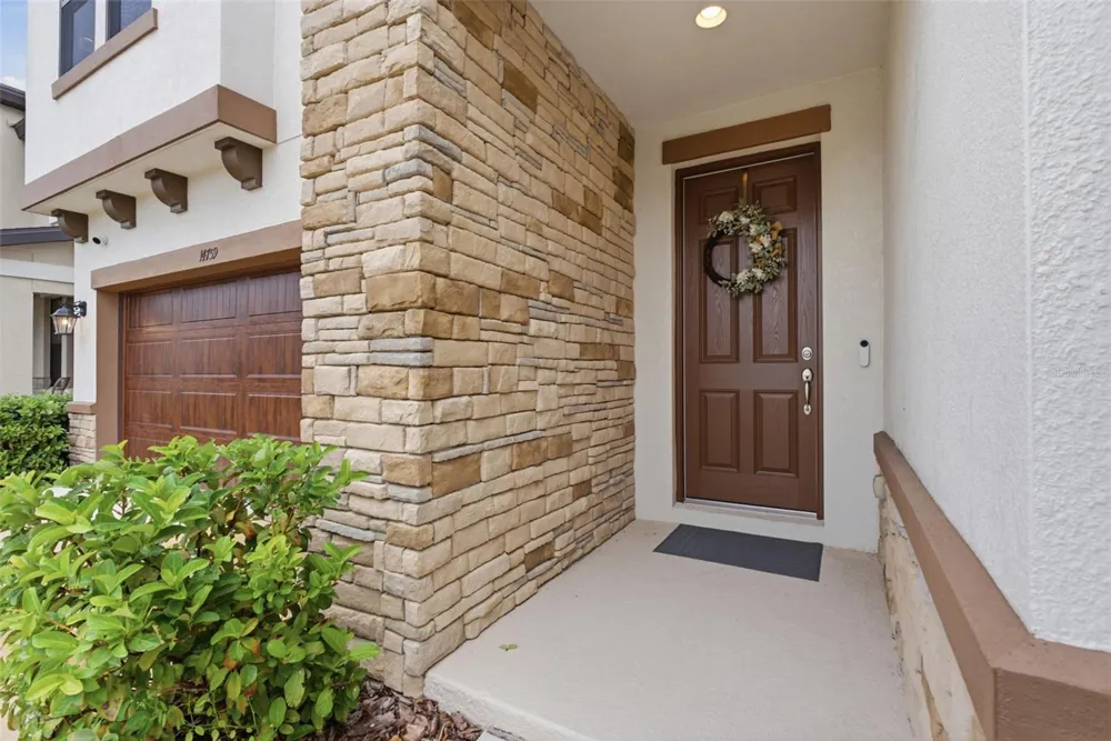 14759 GALLOP RUN DRIVE Lithia, FL 33547