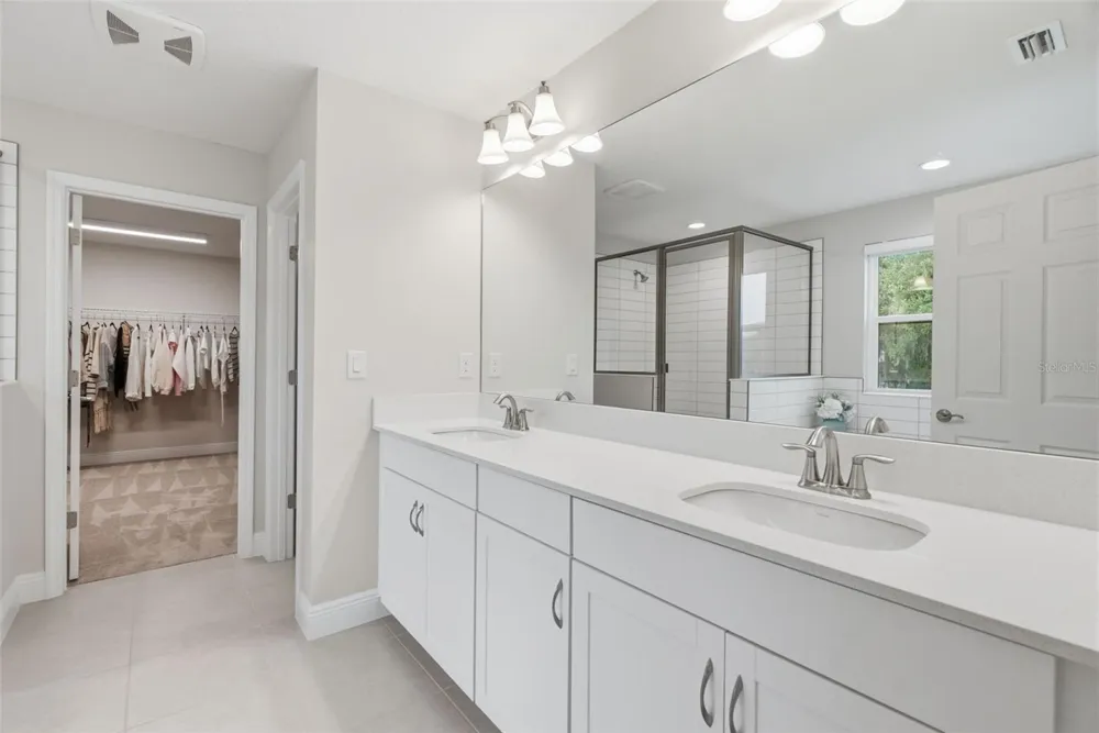 14759 GALLOP RUN DRIVE Lithia, FL 33547