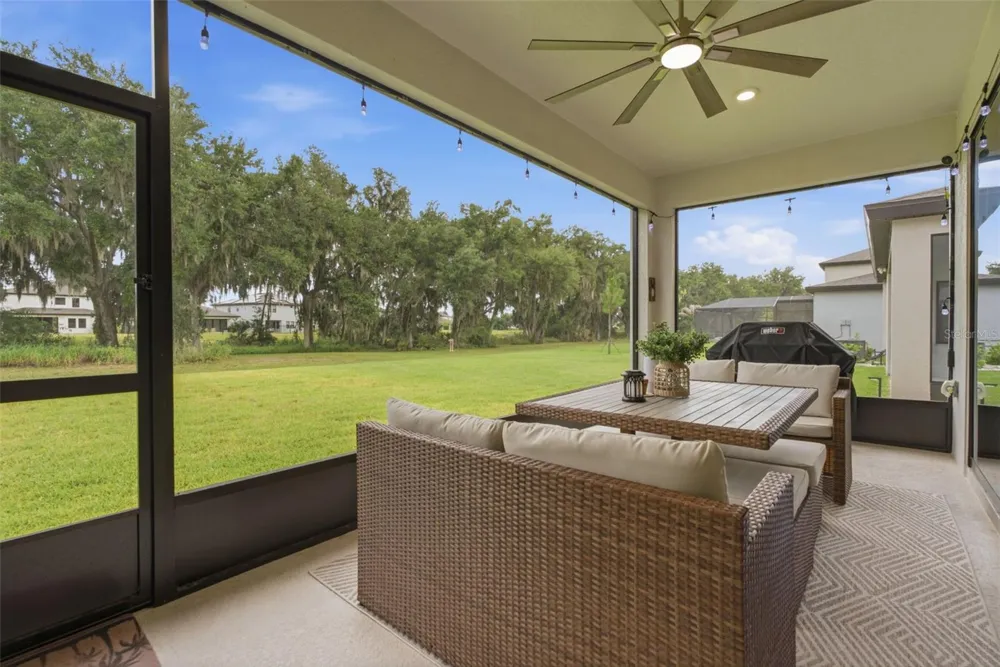 14759 GALLOP RUN DRIVE Lithia, FL 33547
