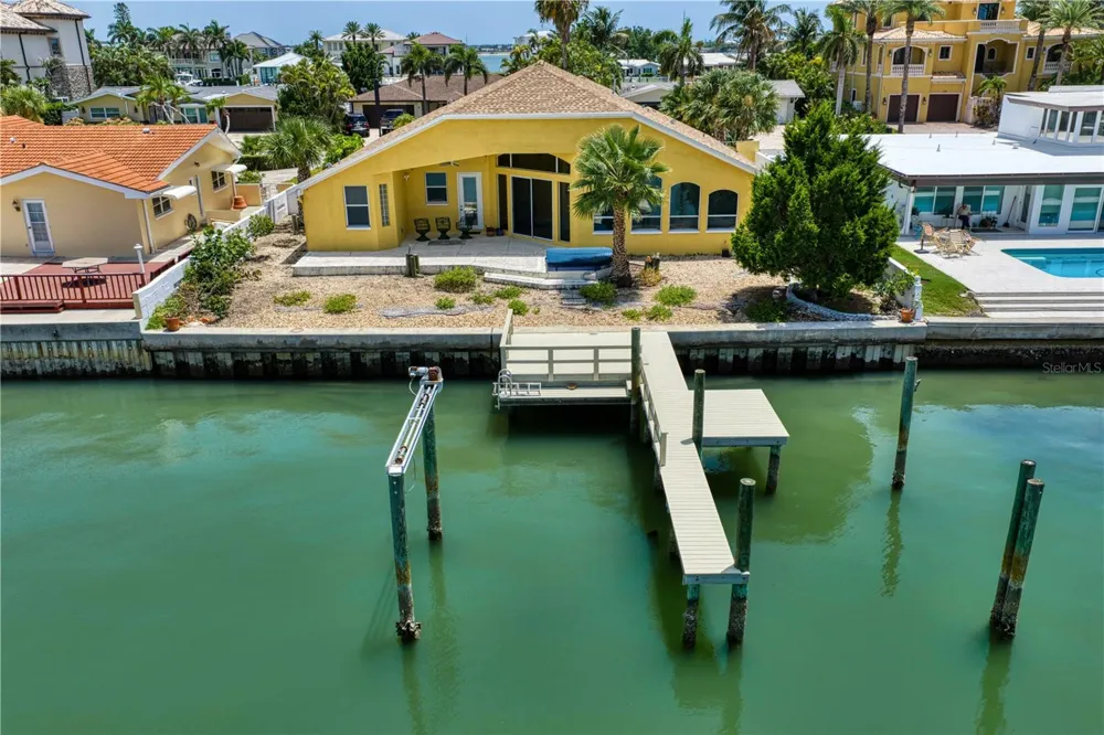 115 ALETA DRIVE Belleair Beach, FL 33786
