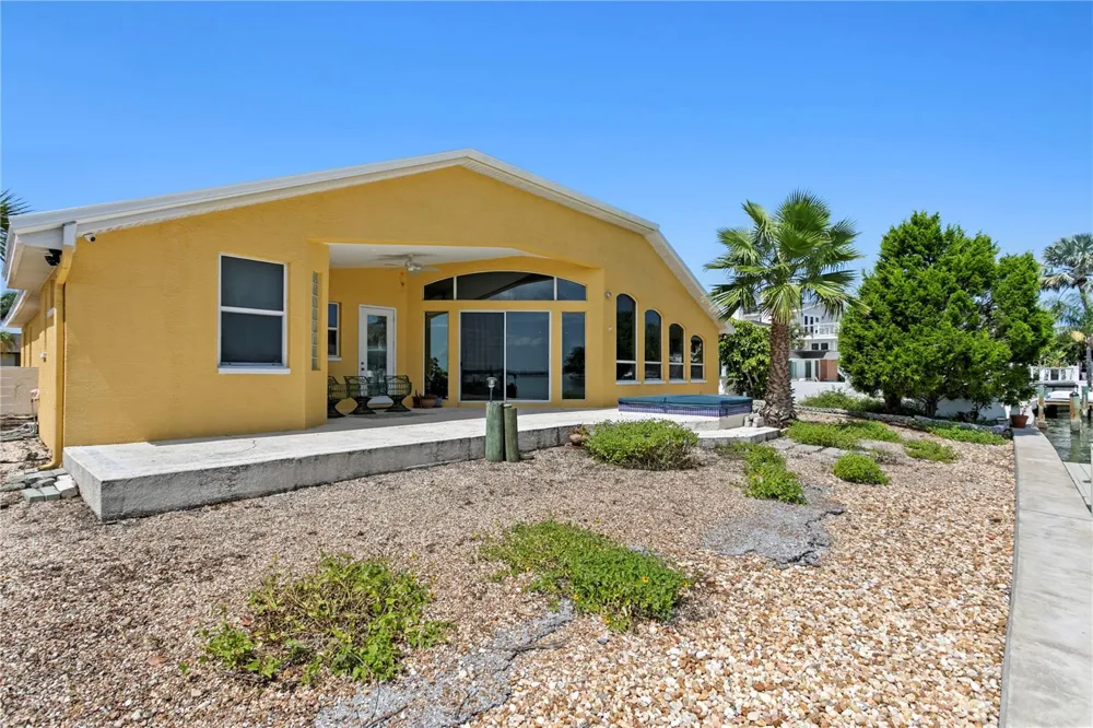 115 ALETA DRIVE Belleair Beach, FL 33786