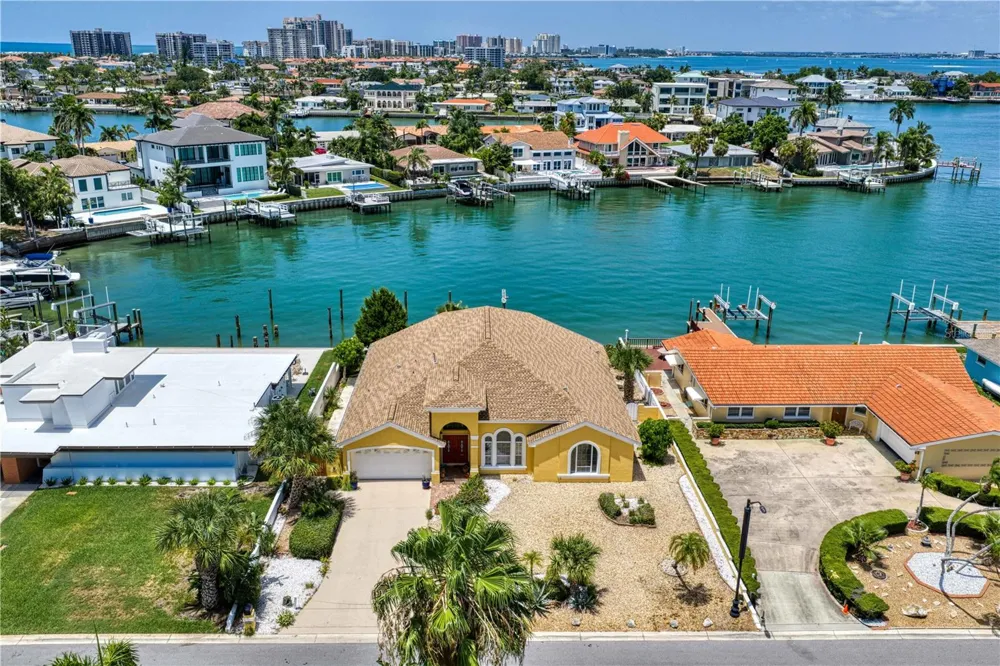115 ALETA DRIVE Belleair Beach, FL 33786