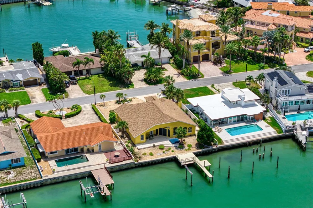 115 ALETA DRIVE Belleair Beach, FL 33786