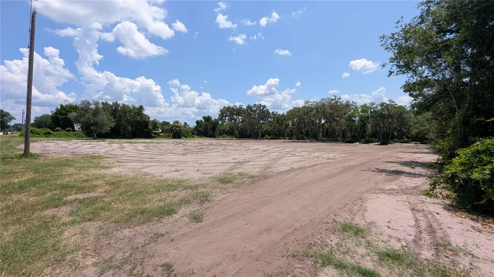 SULEN ROAD Lady Lake, FL 32159