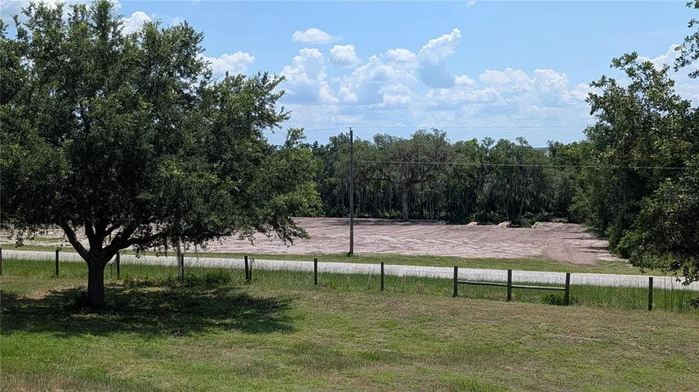 SULEN ROAD Lady Lake, FL 32159