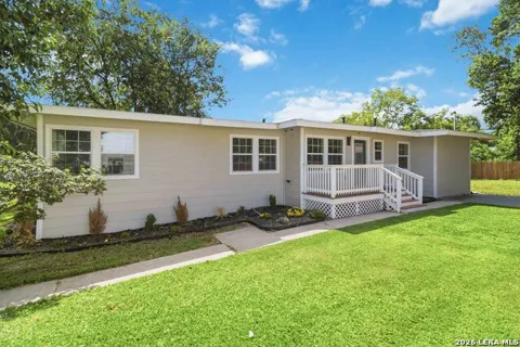 225 Arvin Dr