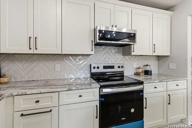 225 Arvin Dr Terrell Hills, TX 78209