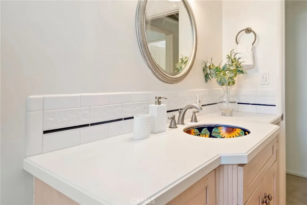 561 Sierra Meadows Sierra Madre, CA 91024