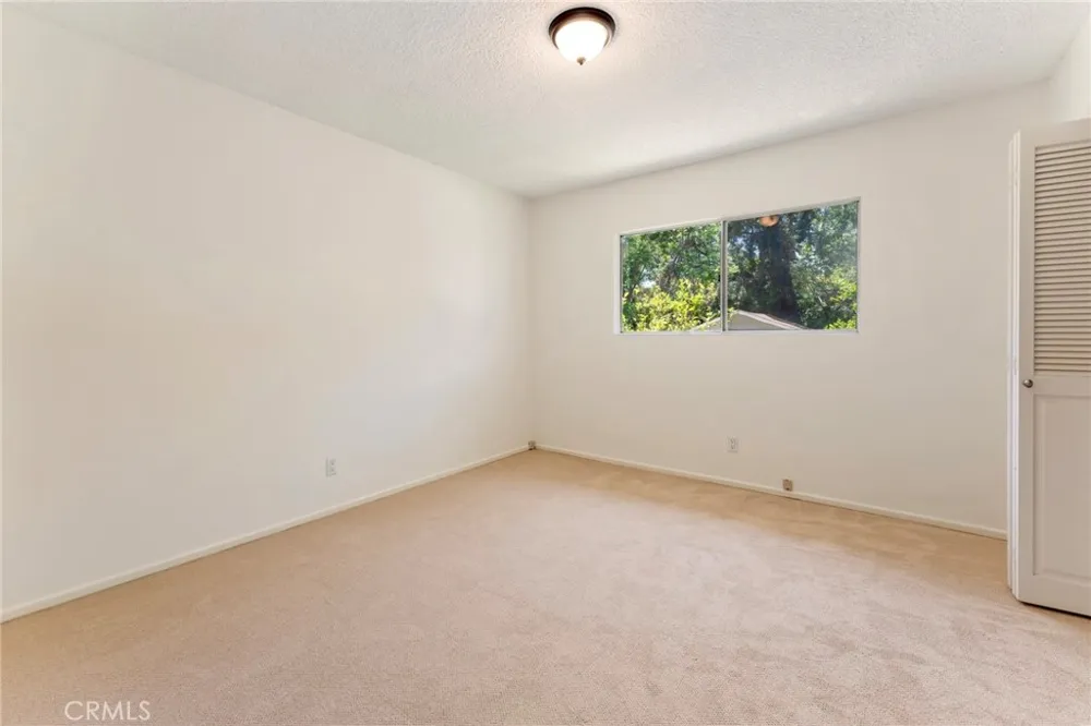 561 Sierra Meadows Sierra Madre, CA 91024