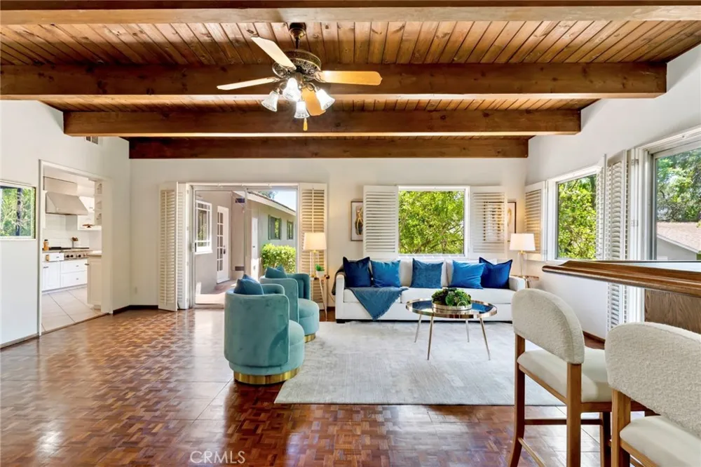 561 Sierra Meadows Sierra Madre, CA 91024