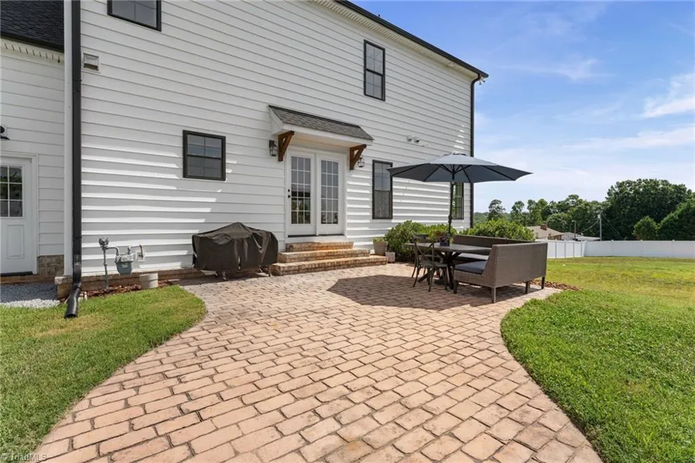 4791 Cooper Road Clemmons, NC 27012