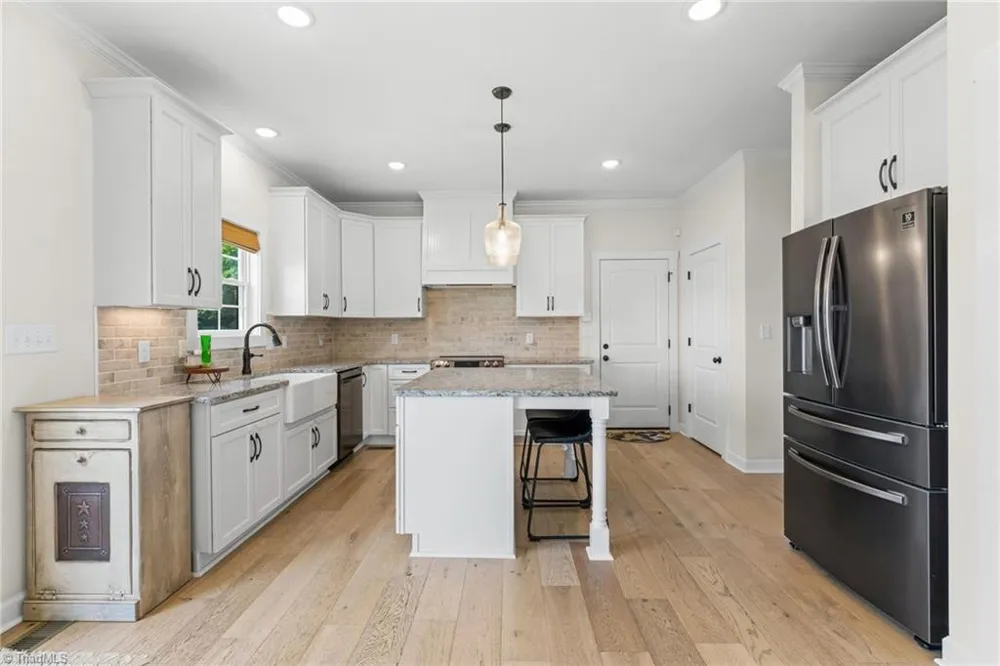 4791 Cooper Road Clemmons, NC 27012