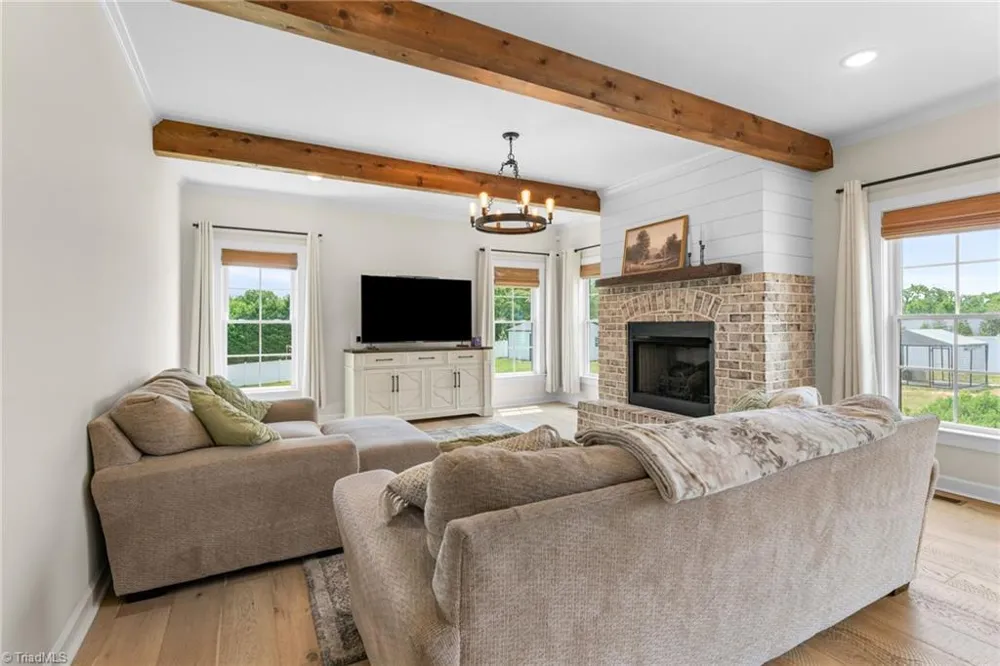 4791 Cooper Road Clemmons, NC 27012