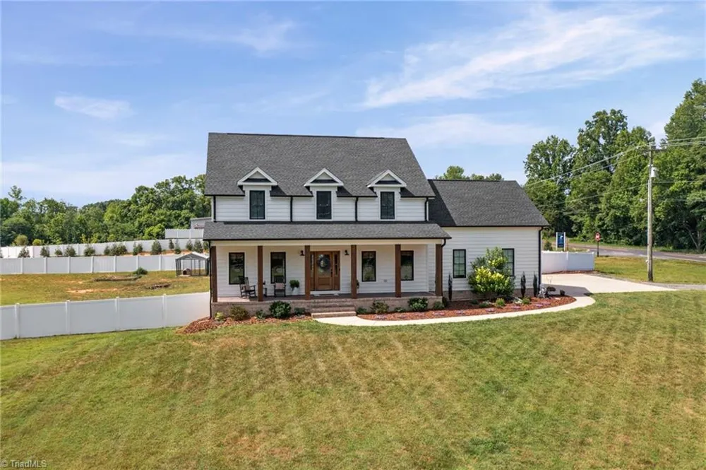4791 Cooper Road Clemmons, NC 27012