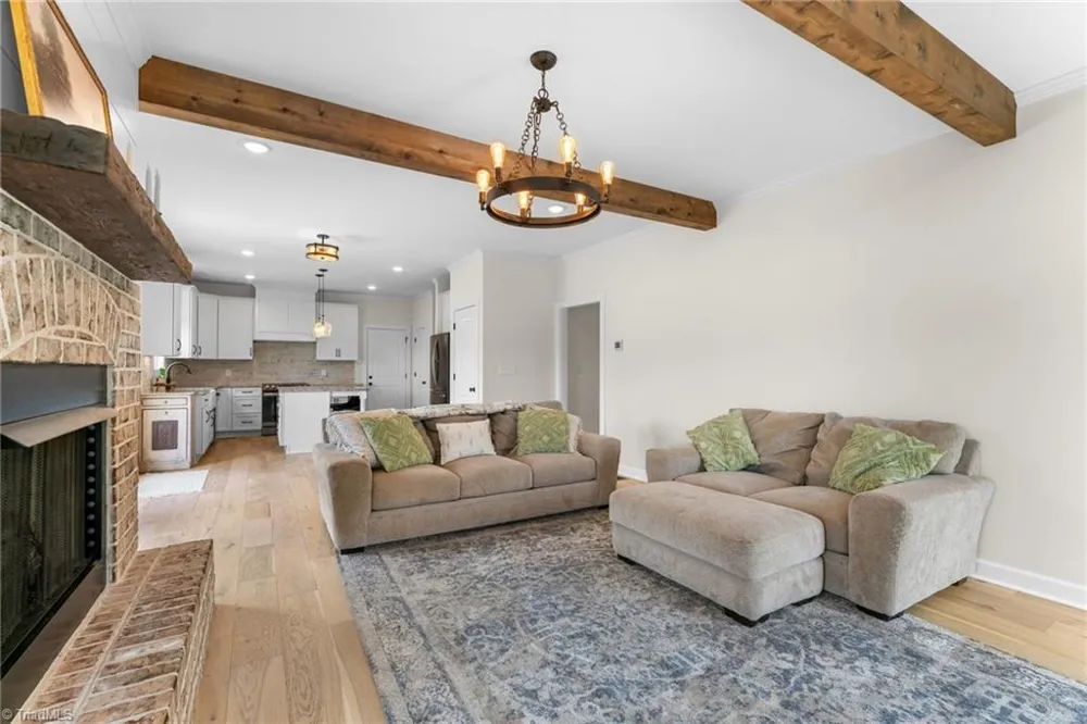 4791 Cooper Road Clemmons, NC 27012