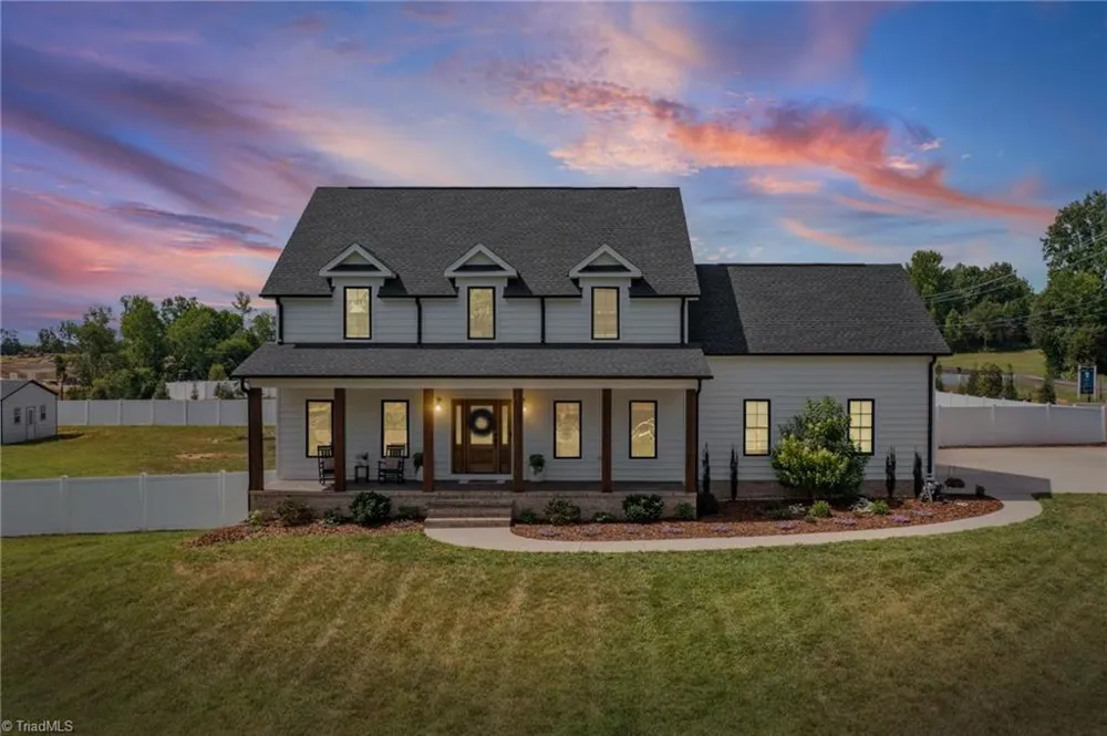 4791 Cooper Road Clemmons, NC 27012
