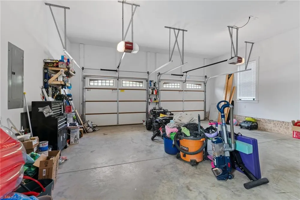 4791 Cooper Road Clemmons, NC 27012
