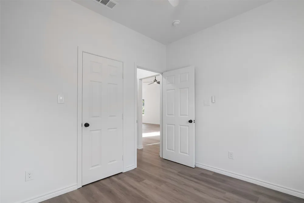209 W Elm Street Whitewright, TX 75491