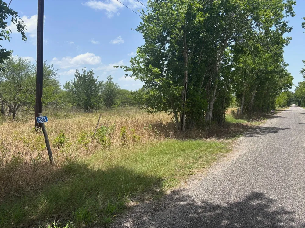 8555 Kerr Road Brookshire, TX 77423