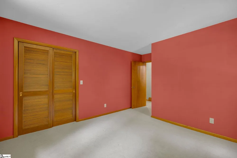 2109 Moorefield Memorial Highway Pickens, SC 29671