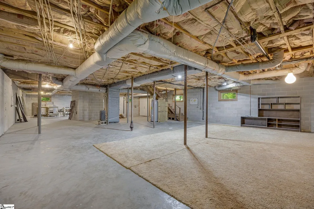 2109 Moorefield Memorial Highway Pickens, SC 29671