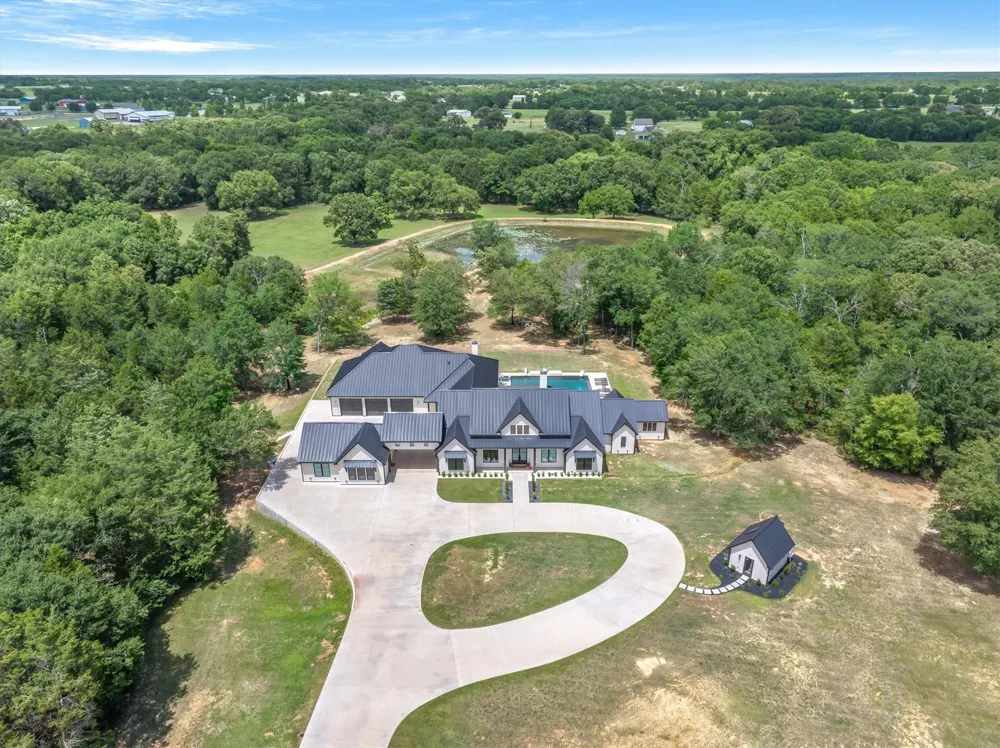12365 Fm 859 Wills Point, TX 75169