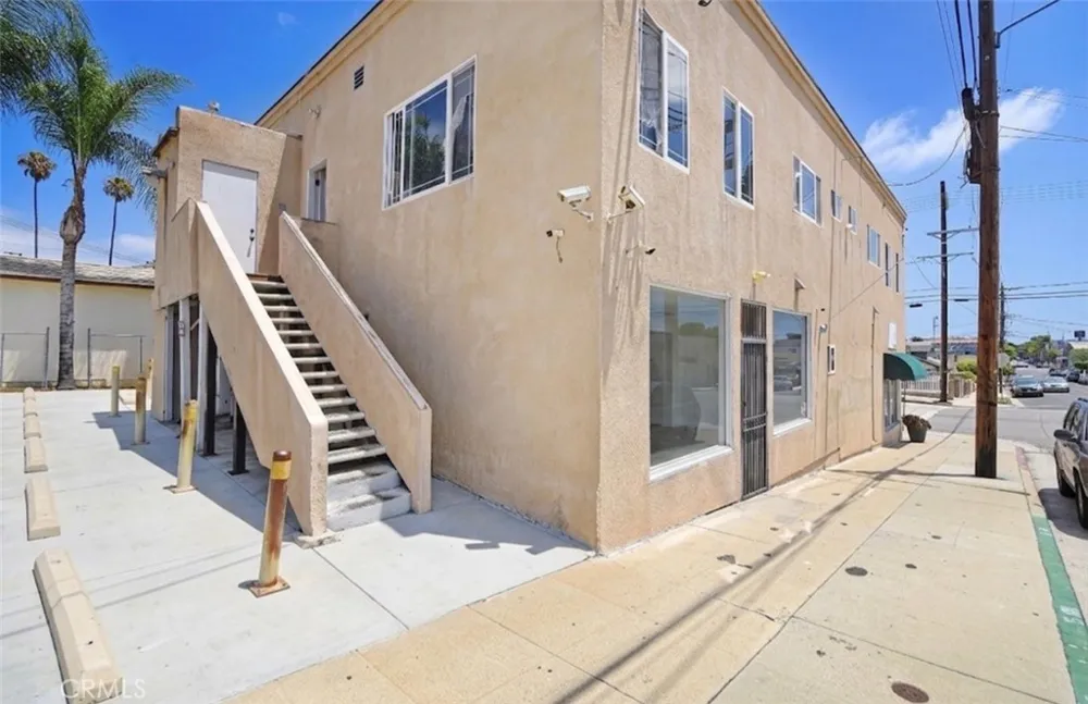 537 S Cabrillo San Pedro, CA 90731