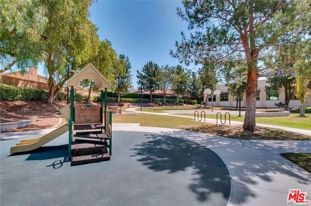 11563 Trailway Drive Riverside, CA 92505