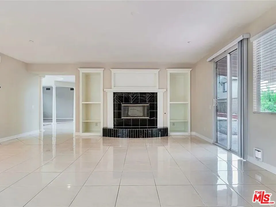 11563 Trailway Drive Riverside, CA 92505