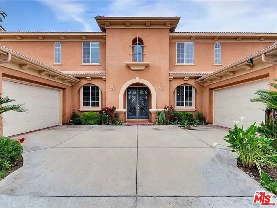 11563 Trailway Drive Riverside, CA 92505