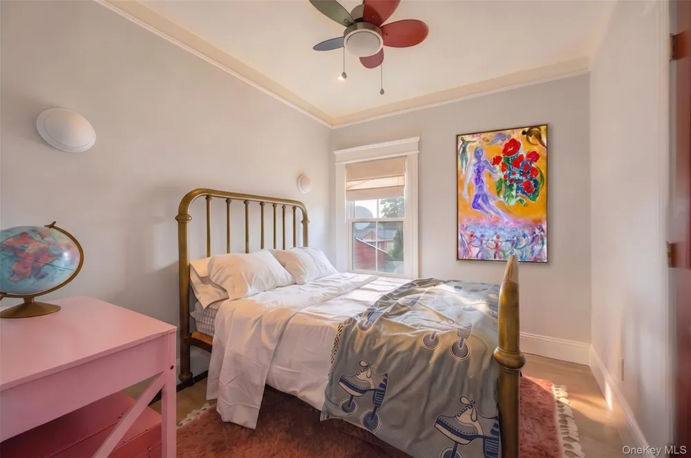 556 State Street Hudson, NY 12534