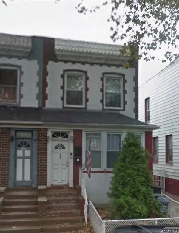 597 E 4th Street #1st Floor Brooklyn, NY 11218