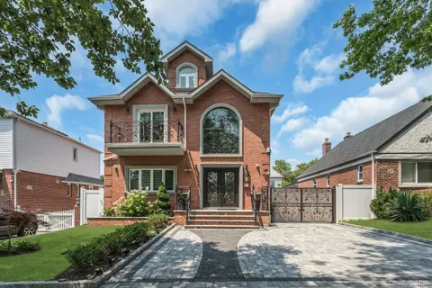 145-75 6th Avenue