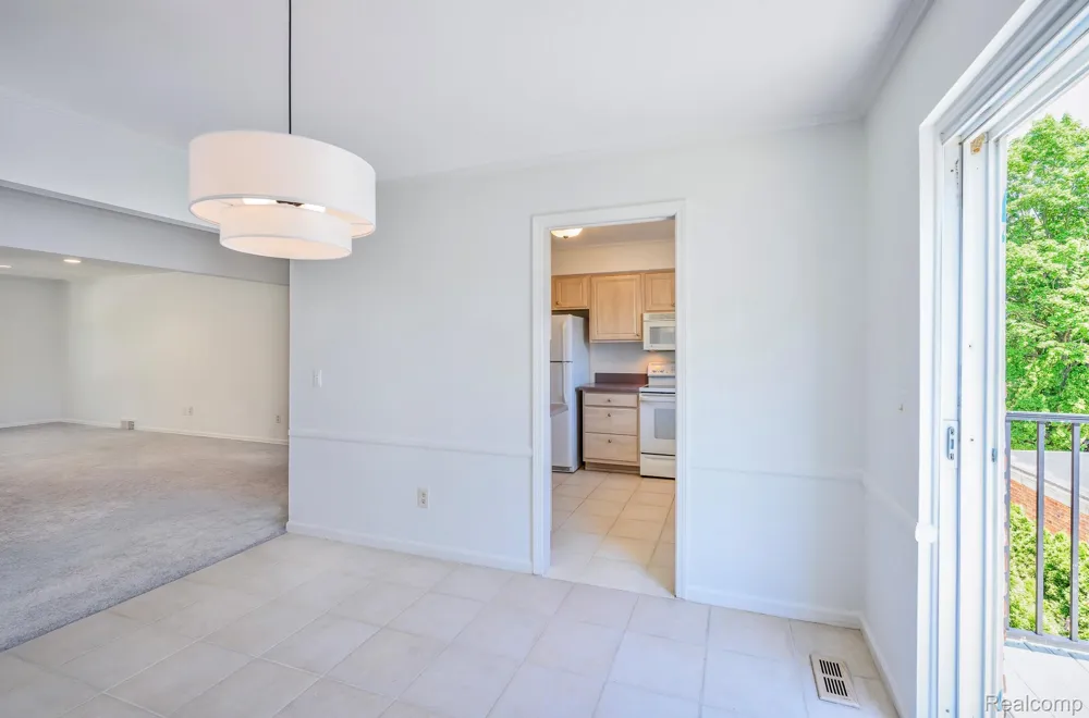 150 Billingsgate Court #Unit D Bloomfield Hills City, MI 48301
