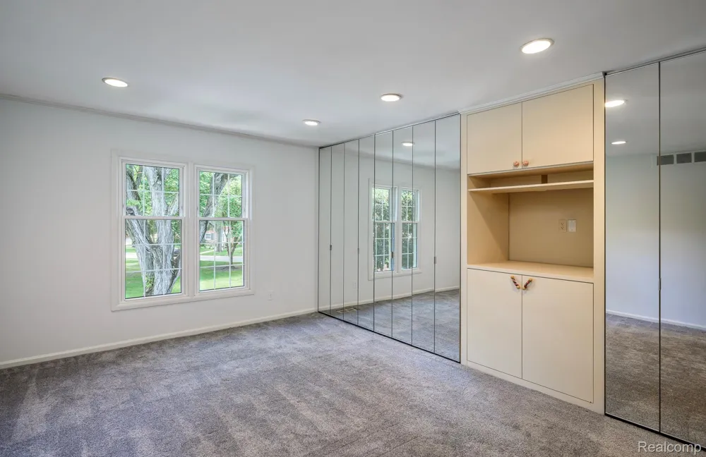 150 Billingsgate Court #Unit D Bloomfield Hills City, MI 48301