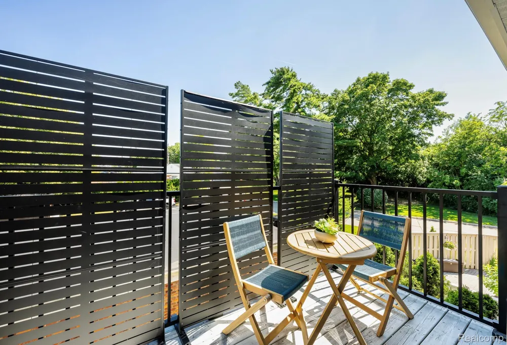 150 Billingsgate Court #Unit D Bloomfield Hills City, MI 48301