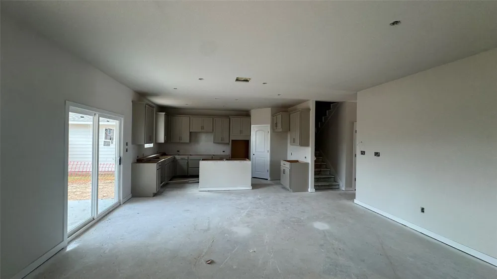 278 Crater Lake Drive Dripping Springs, TX 78620