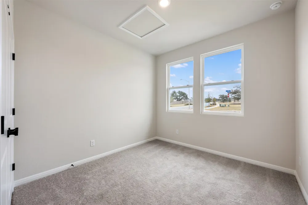 278 Crater Lake Drive Dripping Springs, TX 78620