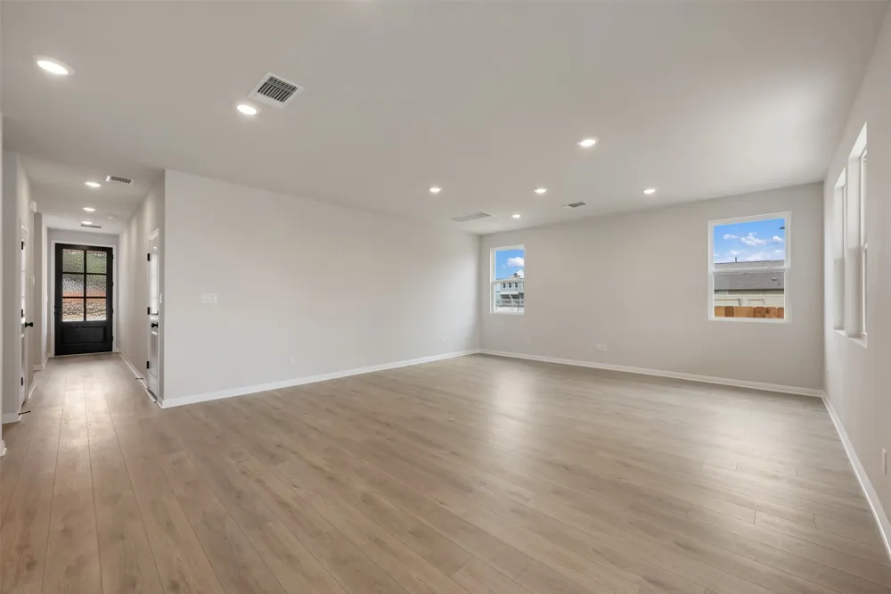 278 Crater Lake Drive Dripping Springs, TX 78620