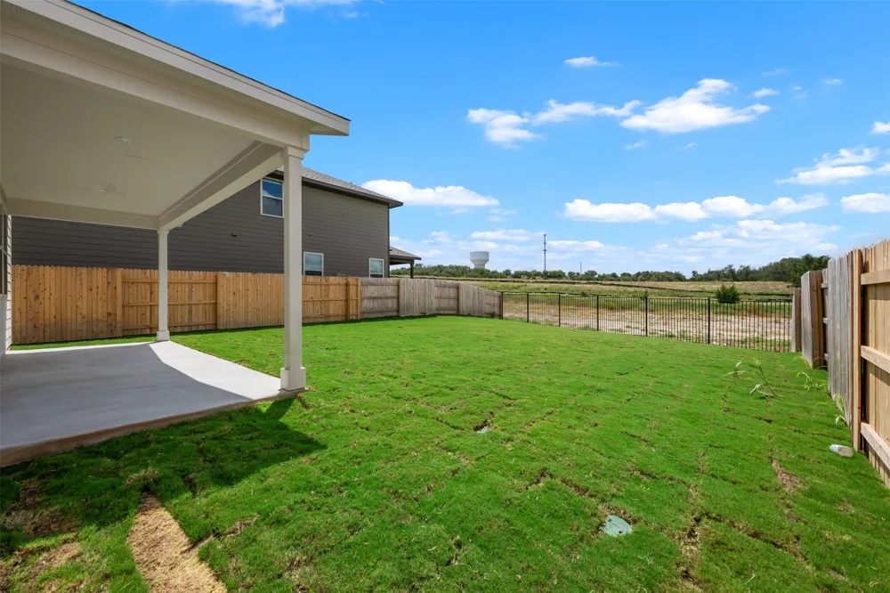 278 Crater Lake Drive Dripping Springs, TX 78620