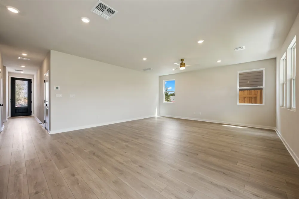 278 Crater Lake Drive Dripping Springs, TX 78620