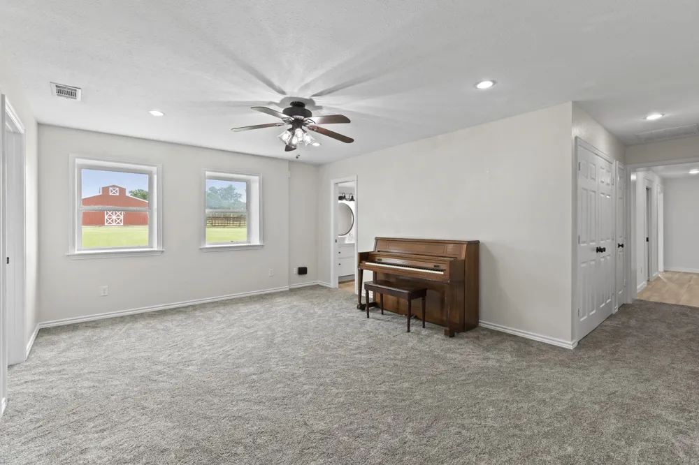 931 VZ County Road 2306 Canton, TX 75103