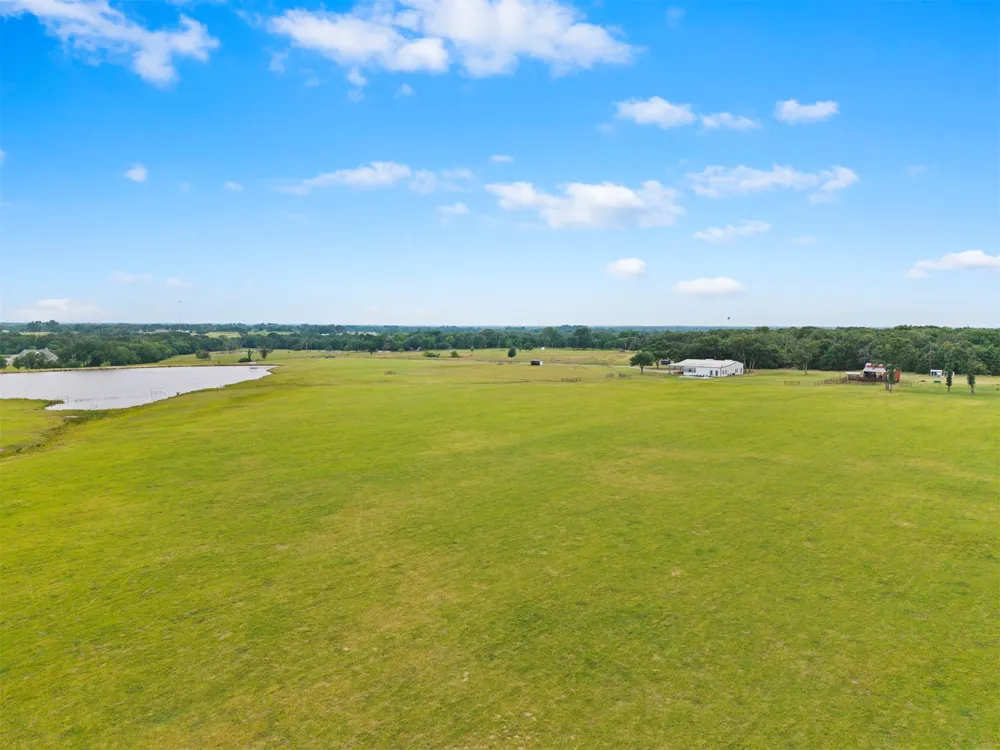 931 VZ County Road 2306 Canton, TX 75103