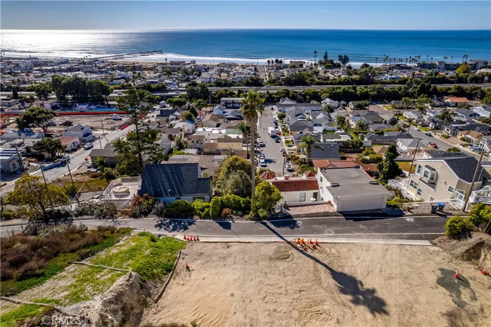 Hanford Pismo Beach, CA 93449