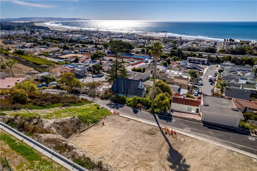 Hanford Pismo Beach, CA 93449