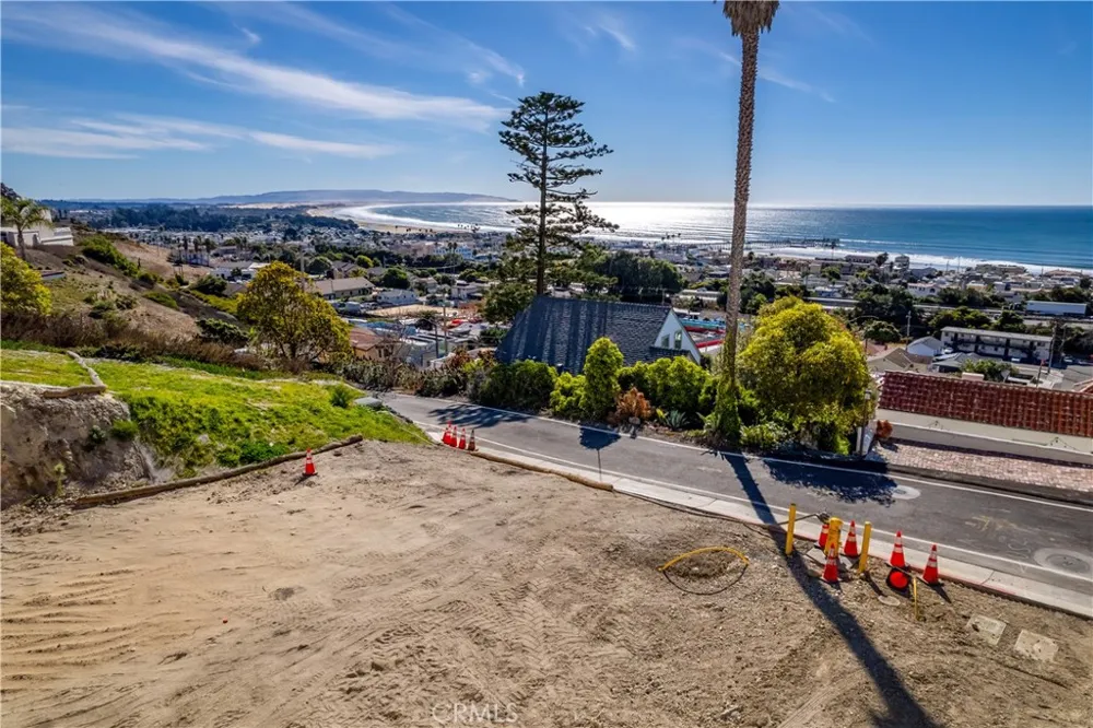 Hanford Pismo Beach, CA 93449