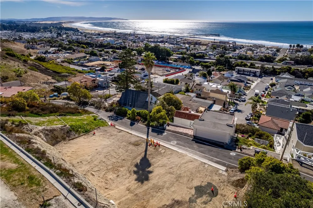 Hanford Pismo Beach, CA 93449
