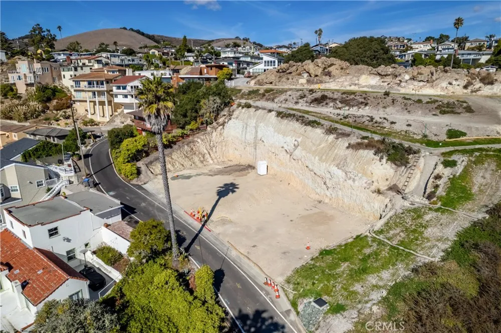 Hanford Pismo Beach, CA 93449