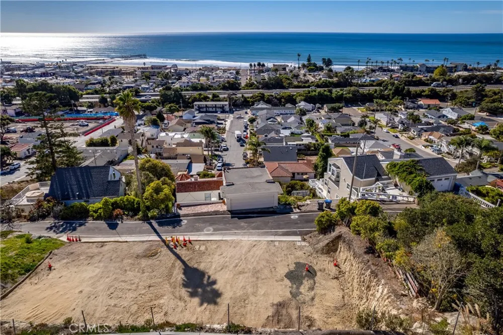 Hanford Pismo Beach, CA 93449