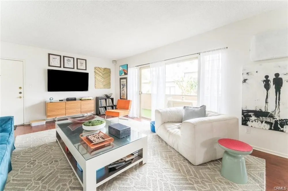943 19th Santa Monica, CA 90403